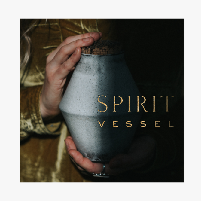 SPIRIT VESSEL -MINDFULLY CRAFTED CERAMIC URNS AND PERSONALIZED CELEBRATION OF LIFE CEREMONIES